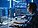 Digitales Büro mit Frau am Computer